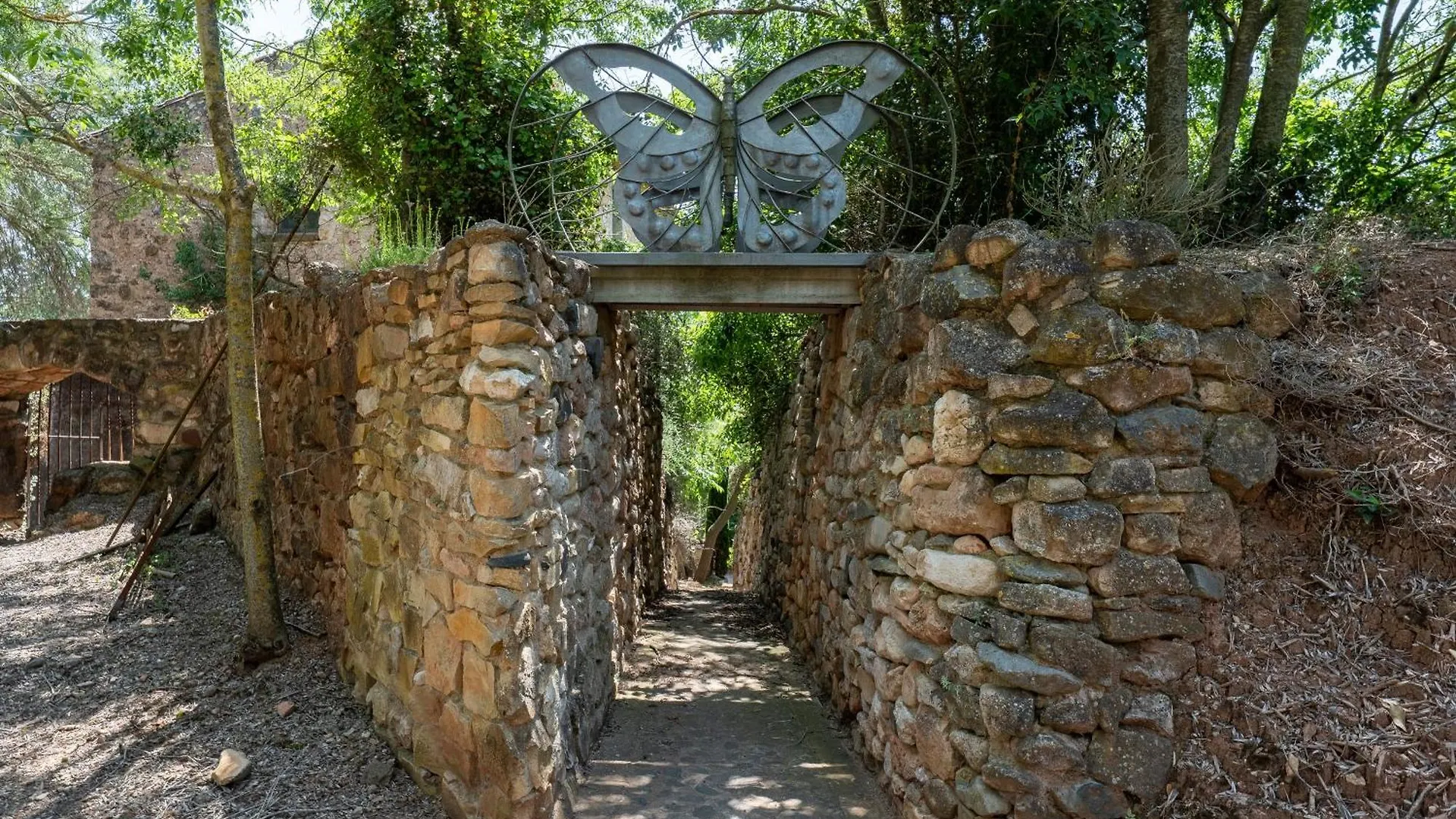 مونتبلانك Serra De Prades إسبانيا